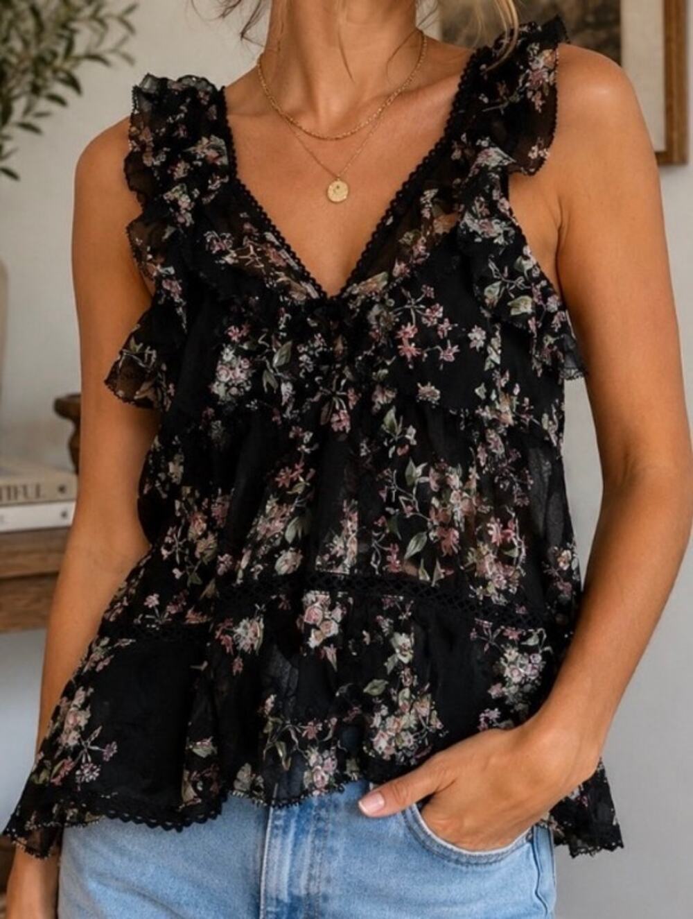 Love Sam Black Floral Ruffle Lace Trim Boho Sleeveless Top Small